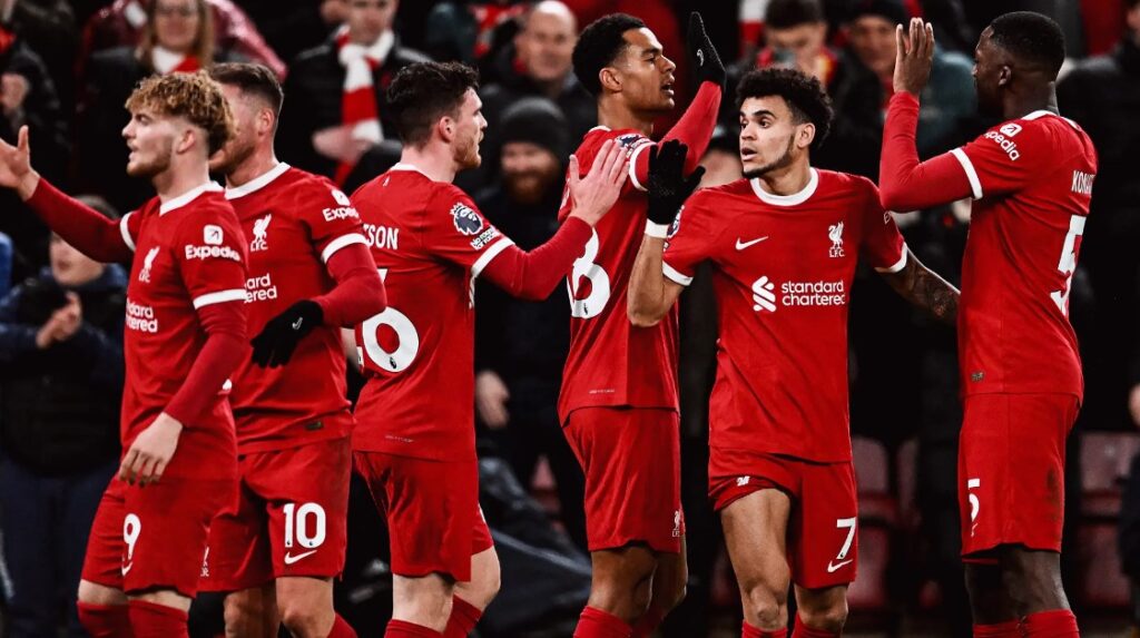 Tabel Liga Premier Inggris Sorotan Liverpool vs Chelsea berakhir